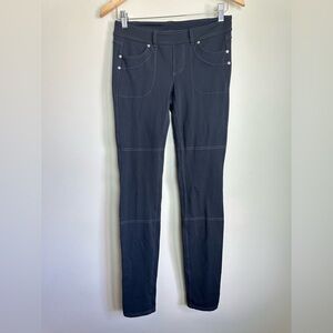 Athleta Size S Black Pants with Stitch Detail